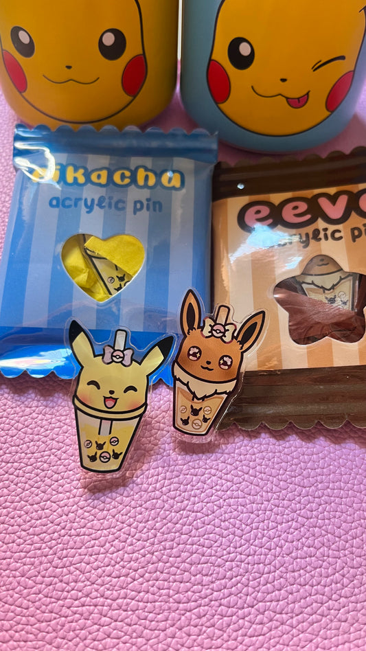 Pin acrílico Pikachu y Eevee